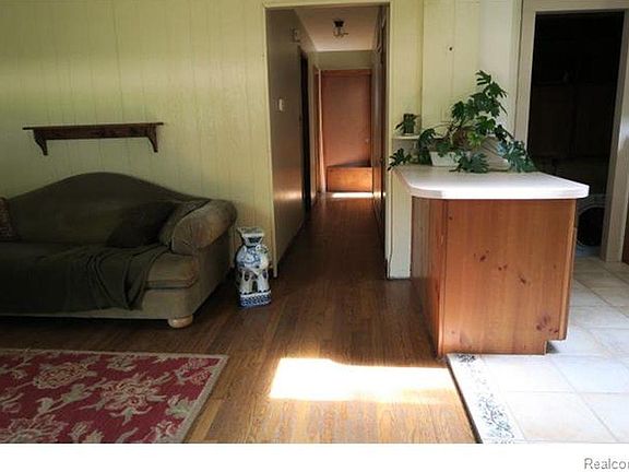 5th image of 2026 N Parent St