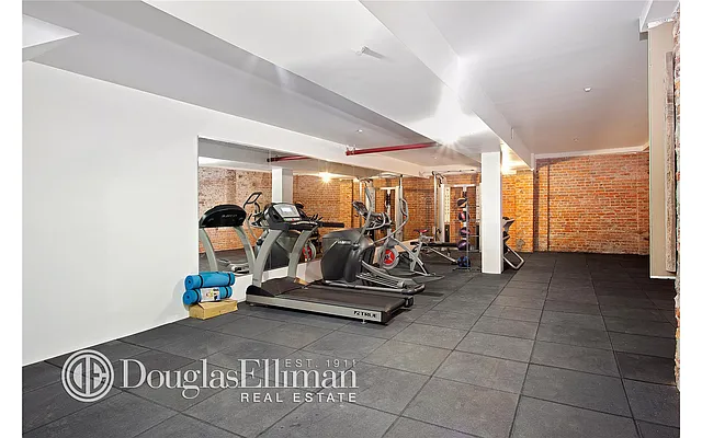 Rented by Douglas Elliman | media 37
