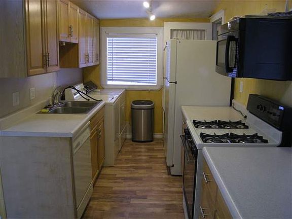5th image of 205-207 East Street