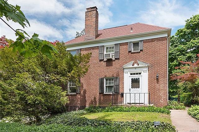 1st image of 19 Ellsworth Ave