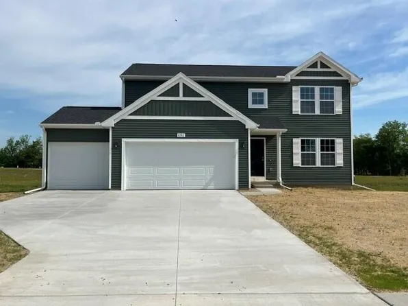 6362 Southtown Ln, Byron Center, MI 49315