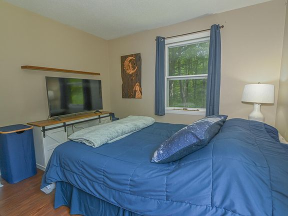 2nd image of 1776 Castine Road