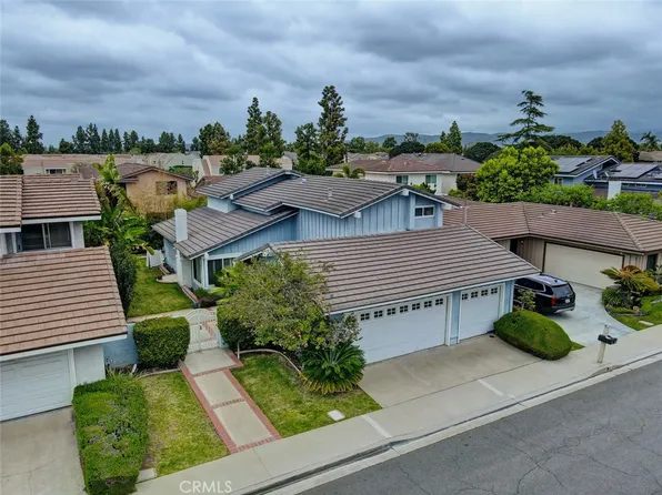 8 Sparrowhawk, Irvine, CA 92604