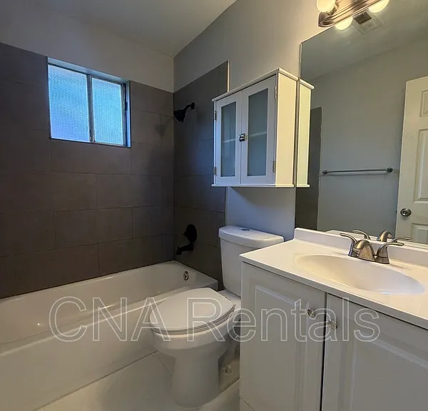 272 Kimberly Way SW — Photo 12