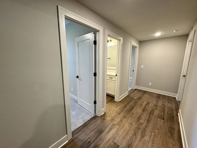 1441 SW Winthrop Ter — Photo 28