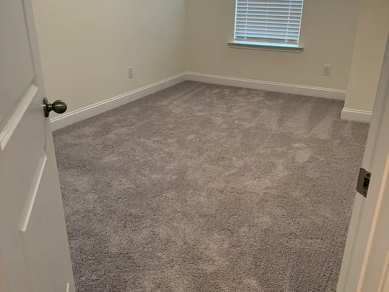 1041 S Point Rd — Photo 6