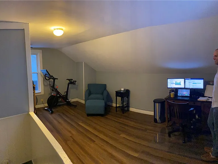 221 Ulysses St — Photo 11
