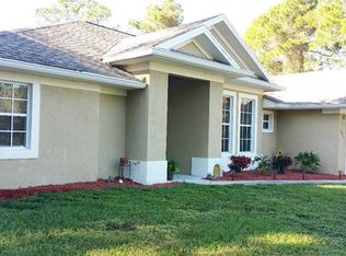 8038 Windswept Cir, Labelle, FL 33935