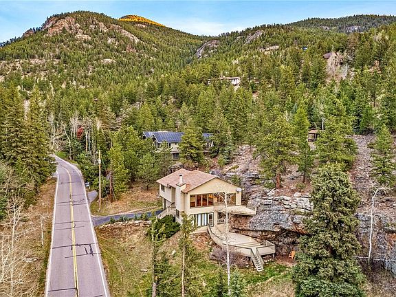 2nd image of 2192 Witter Gulch Road