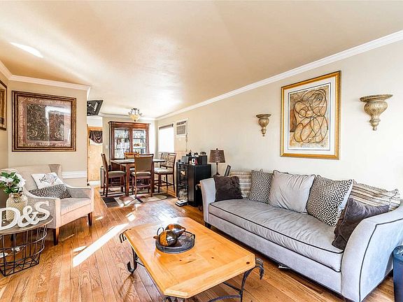 4th image of 259-58 149th Ave
