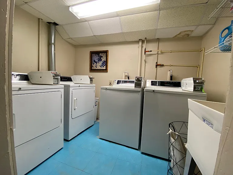 16 W Mount Vernon Pl #2B — Photo 14