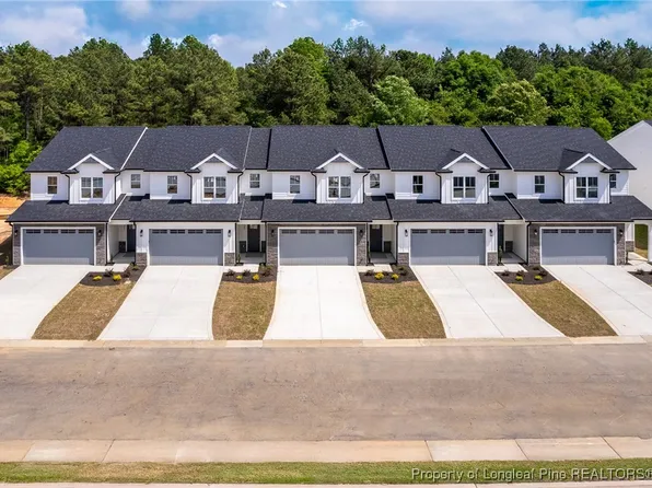 3024 Candlelight Dr, Fayetteville, NC 28311