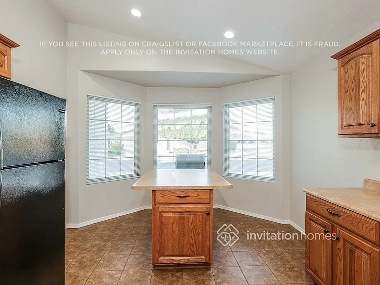 15306 N 85th Dr — Photo 7