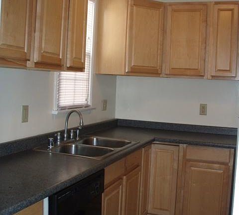 Kitchen with dishwasher