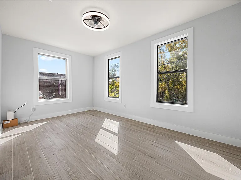 3229 Holman St #4 — Photo 14