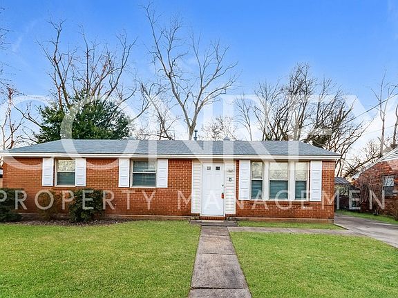 3rd image of 207 Gardenia Ct