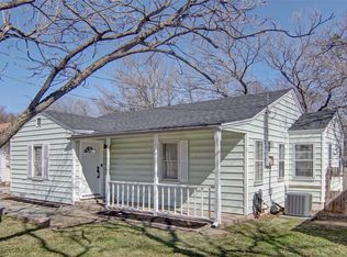 813 S Lamar St, Weatherford, TX 76086
