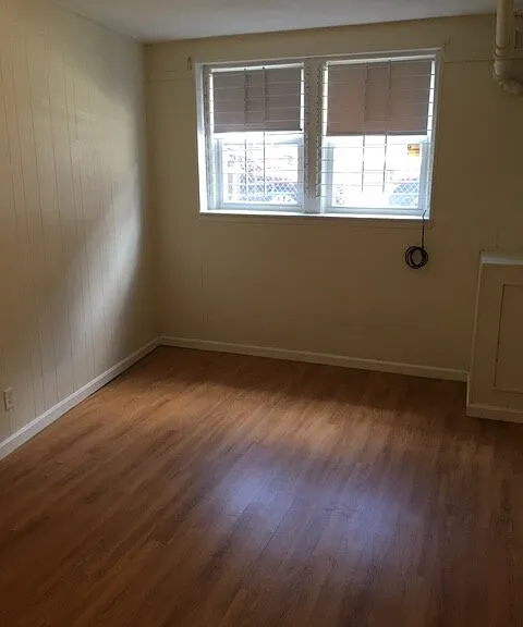 119 Sutherland Rd #A — Photo 10