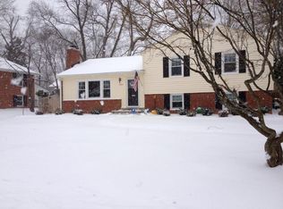 1907 Old Stage Rd, Alexandria, VA 22308