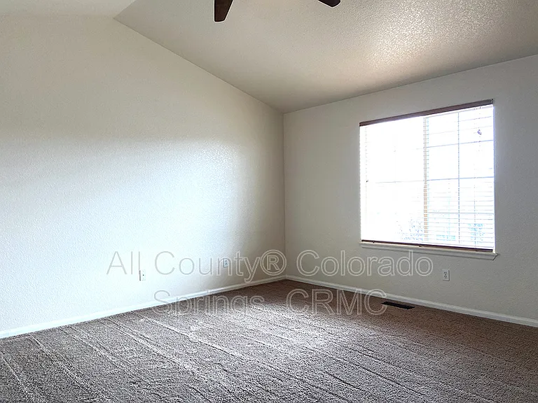 8355 Cedar Chase Dr — Photo 17