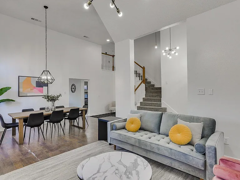 4402 Goodwin St — Photo 9