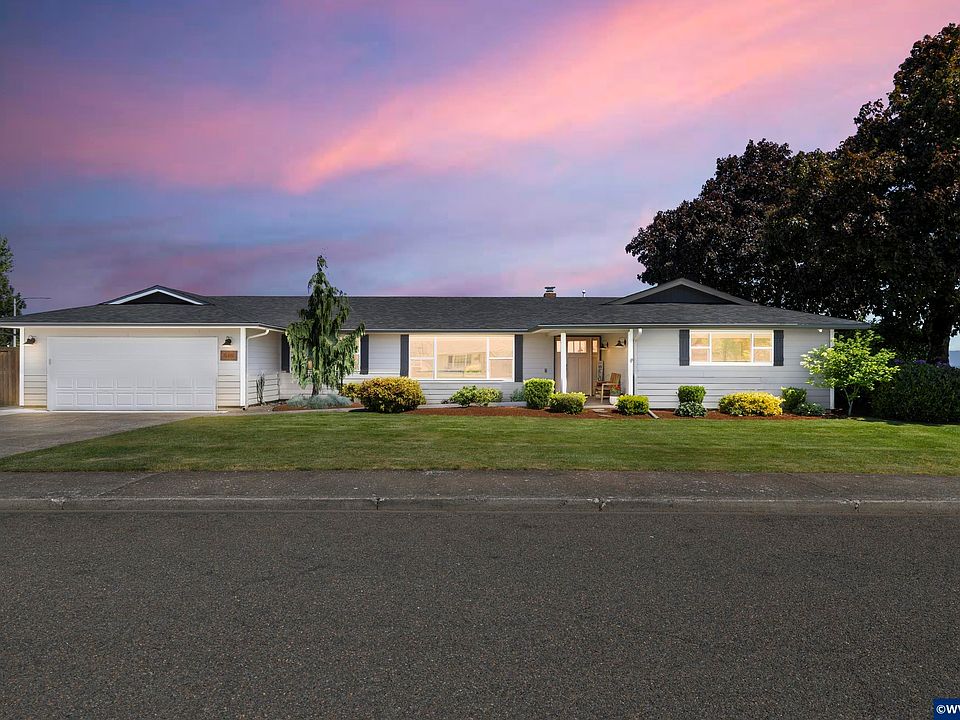 1st image of 510 36th Ave NW