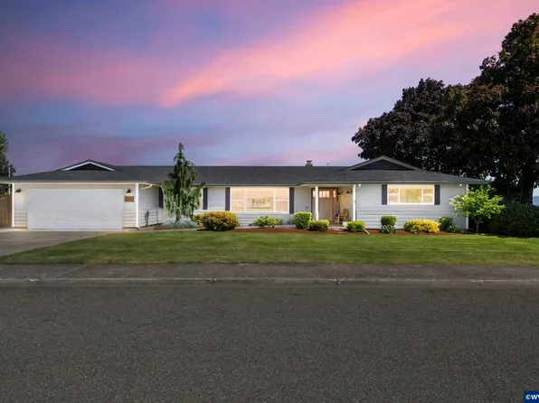 510 36th Ave NW, Salem, OR 97304