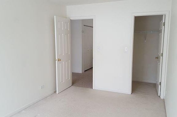 2nd image of 632A Diamond Pointe Dr