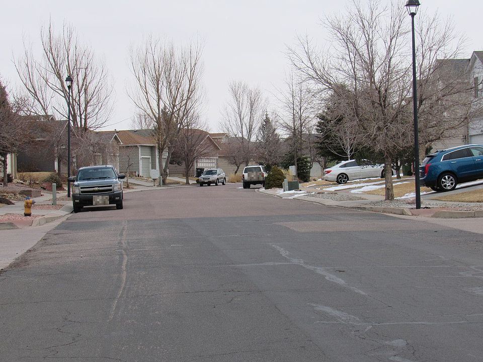 2nd image of 4587 Bridle Pass Dr