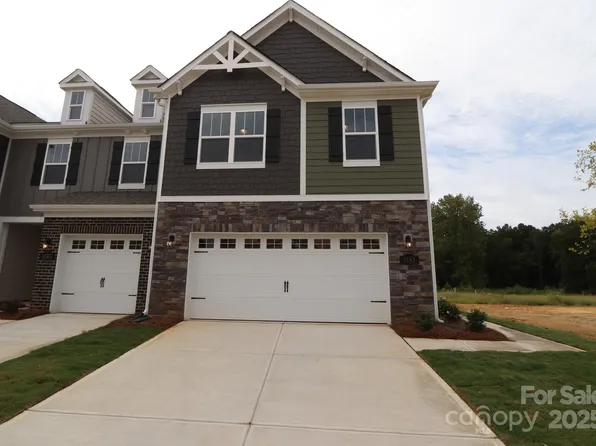 1141 Overbrook Pl, Wingate, NC 28174