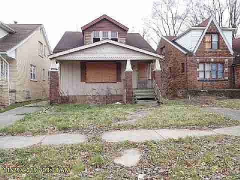 7550 E Robinwood