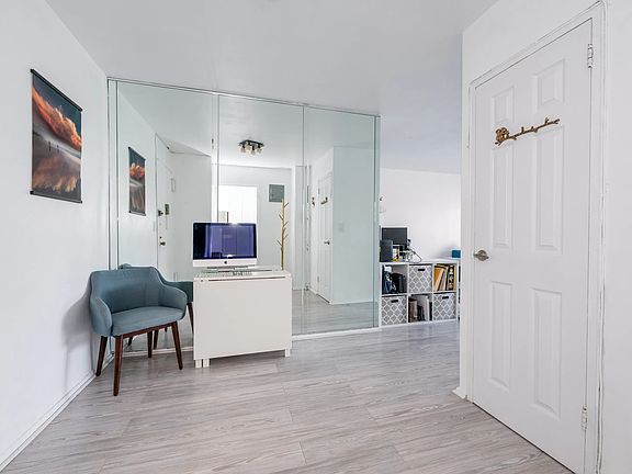 2nd image of 7025 Yellowstone Blvd APT 4R