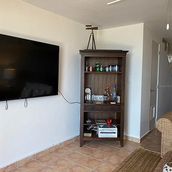 OCEAN VILLAS 6 — Photo 13