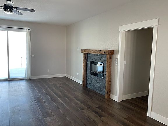 Electric Fireplace
