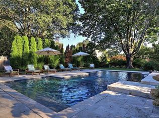 62 Carrington Ave, Milford, CT 06460