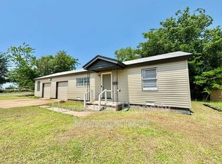 4101 SE 42nd St, Del City, OK 73115