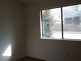 2nd image of 1125 Cloudcrest Ct