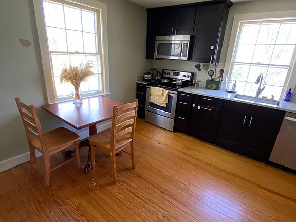 5th image of 509 North St Unit B