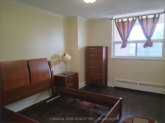 4th image of 5949 Yonge St #506