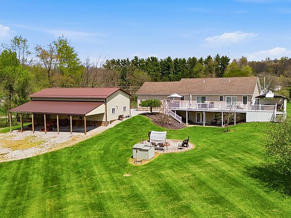 2nd image of 18845 Nunda Rd