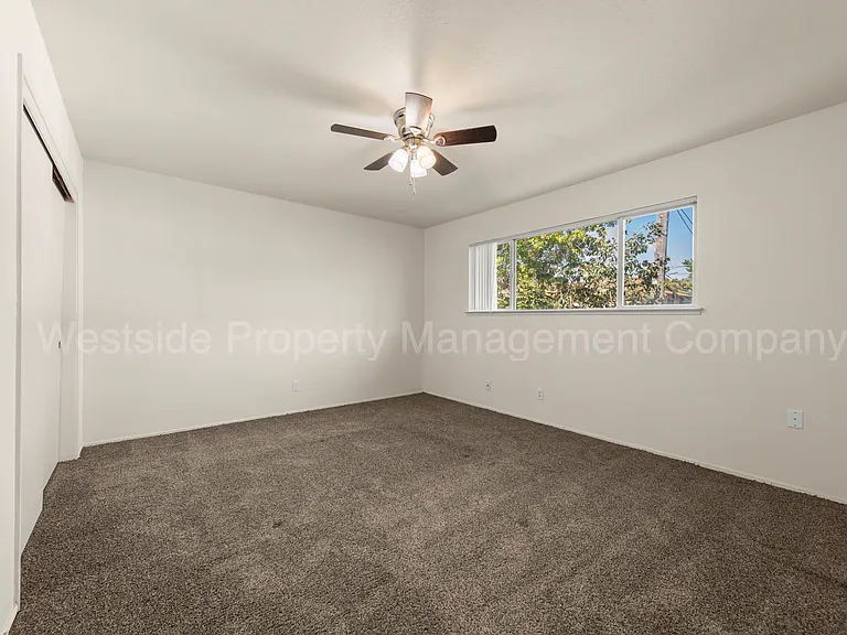 243 Superior Dr #D — Photo 7
