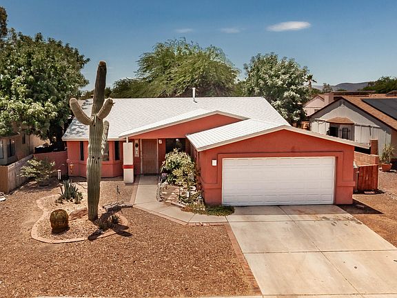 5th image of 5949 S Pin Oak Dr