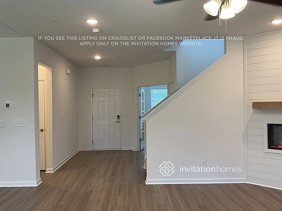 4th image of 3808 Lantern Ln