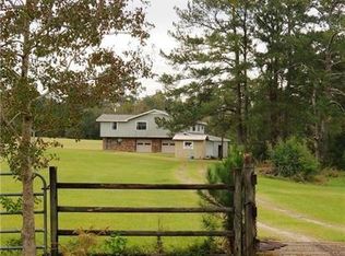 24516 Hemphill Rd, Bush, LA 70431