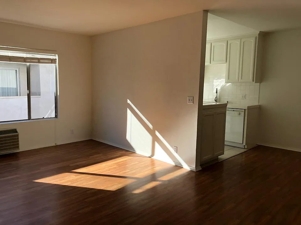 541 N Orlando Ave #5