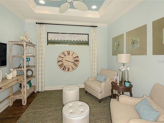 4th image of 3382 Francoa Dr