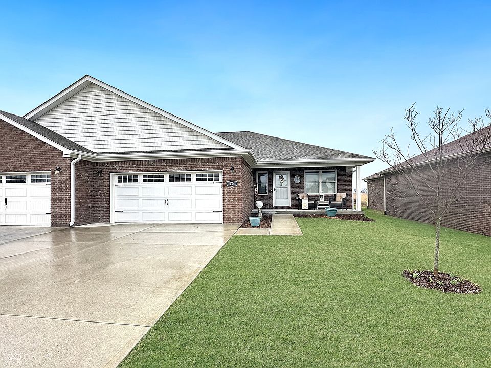 1st image of 26 Shadow Wood Dr