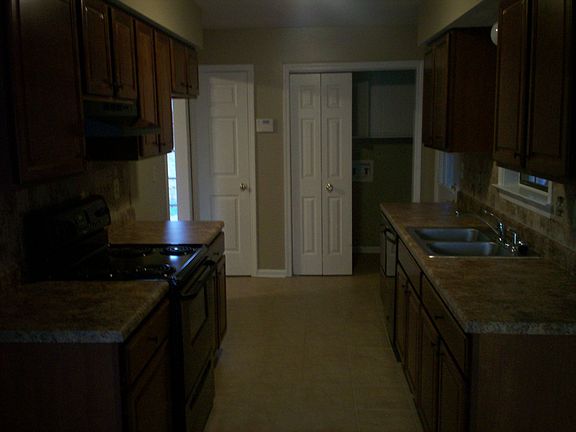 New Cabinets & Appliances