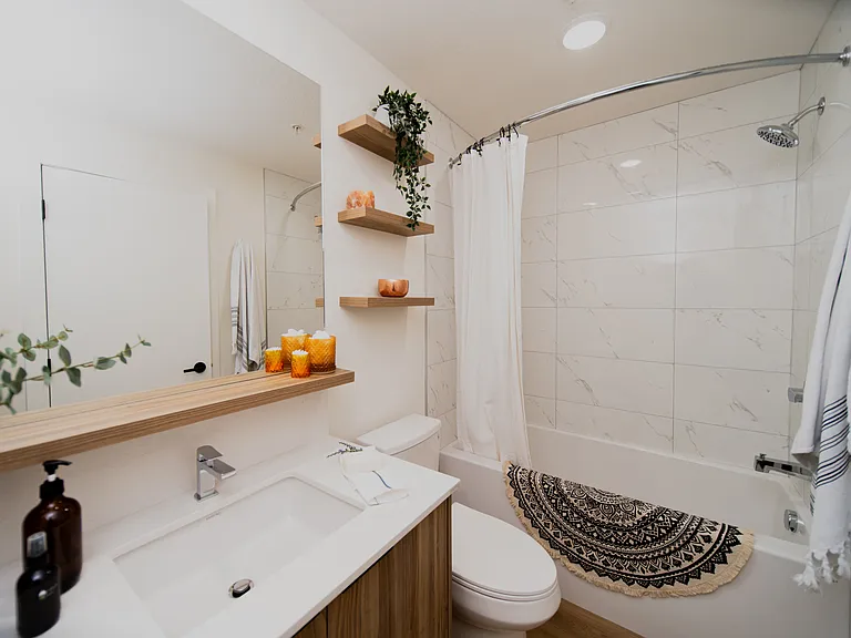 320 19th Ave SW — Photo 18
