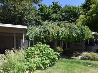 478 Front 480 St, Issaquah, WA 98027